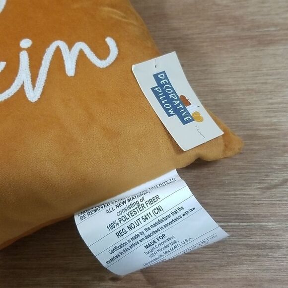 Decorative kidney pillows 2 count - Picture 3 of 5